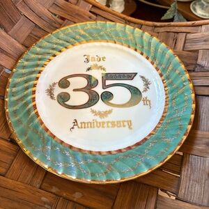 Vintage Jade 35th Anniversary Decorative Plate – 10" Gold & Green